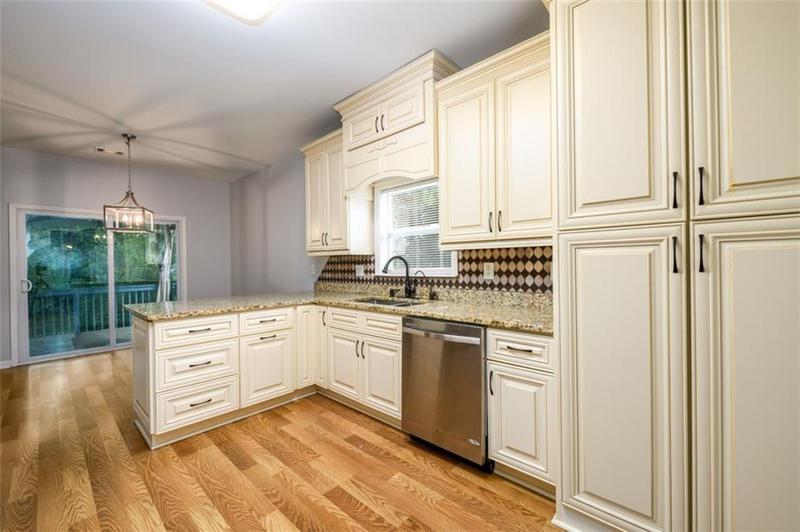Image for property 3835 Green Ridge Court, Gainesville, GA 30507