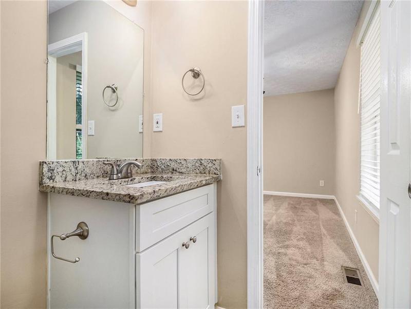 Image for property 2887 Rockcliff Road, Atlanta, GA 30316