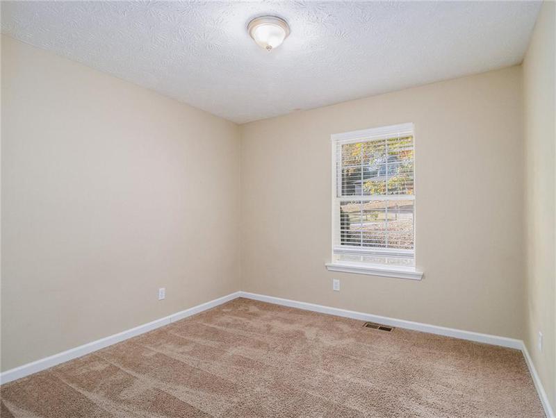 Image for property 2887 Rockcliff Road, Atlanta, GA 30316
