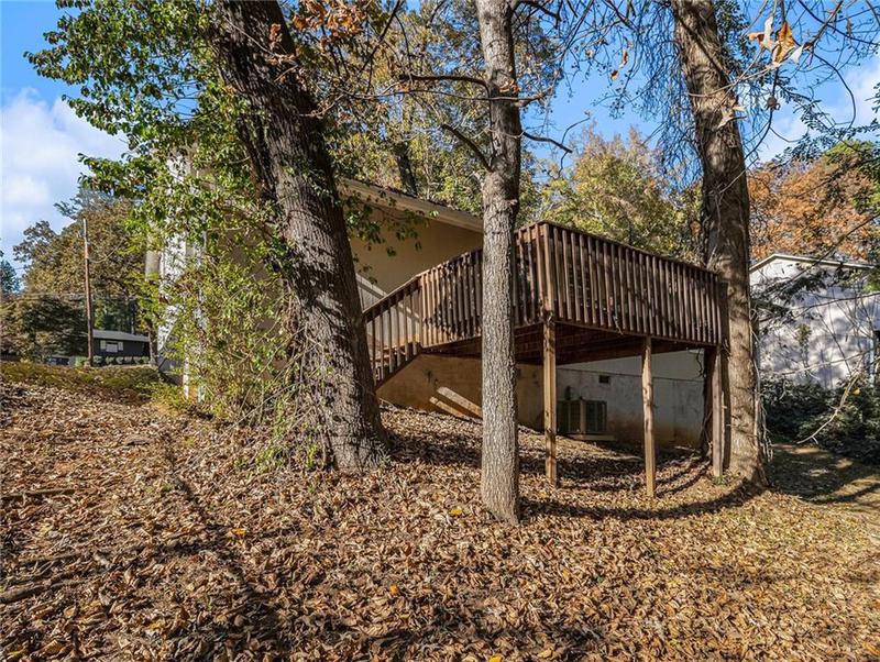 Image for property 2887 Rockcliff Road, Atlanta, GA 30316