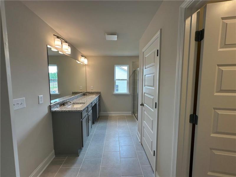 Image for property 5651 Chickory Drive 118, Flowery Branch, GA 30542