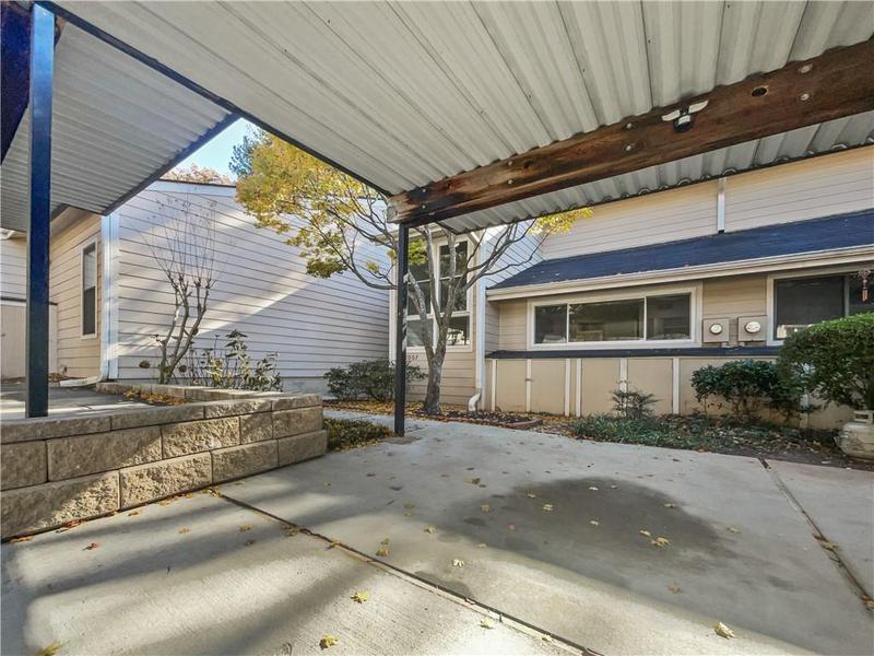 Image for property 2007 Variations Drive, Atlanta, GA 30329