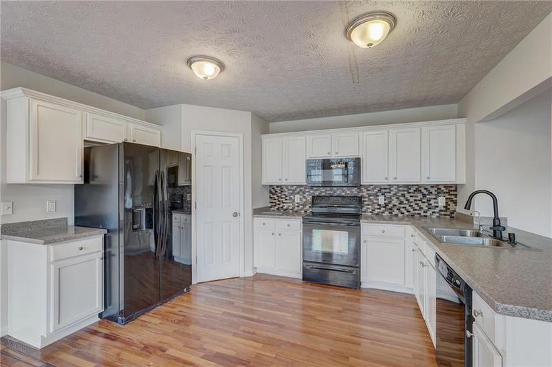Image for property 1248 Kern Cove, Mcdonough, GA 30253