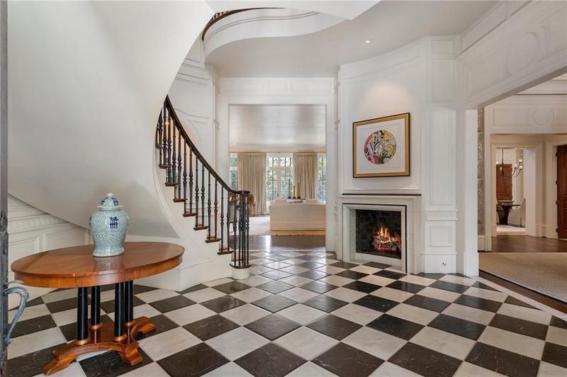Image for property 3560 Ridgewood Road, Atlanta, GA 30327