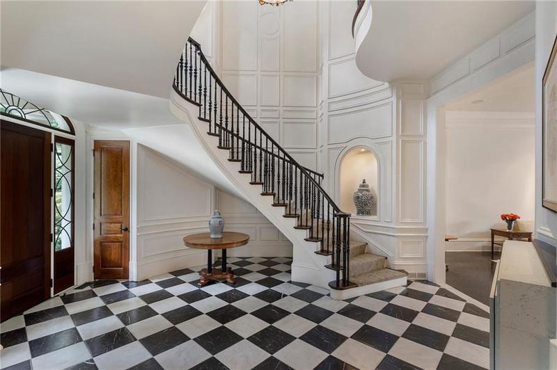 Image for property 3560 Ridgewood Road, Atlanta, GA 30327