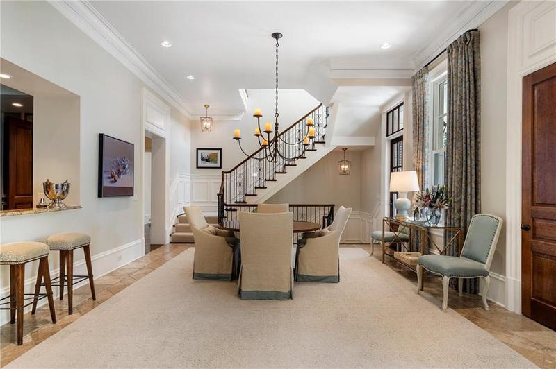 Image for property 3560 Ridgewood Road, Atlanta, GA 30327