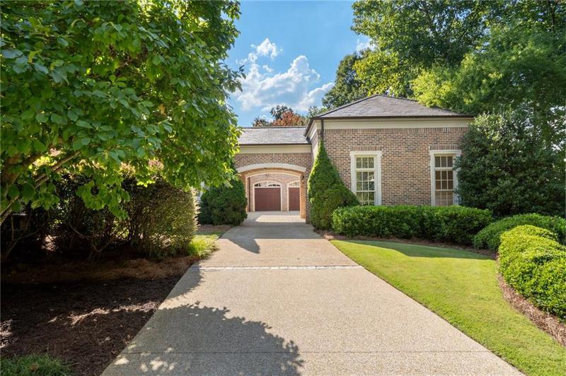 Image for property 3560 Ridgewood Road, Atlanta, GA 30327