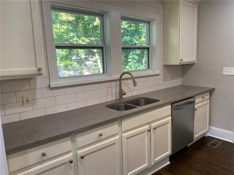 Image for property 1677 Gordon Street, Atlanta, GA 30310