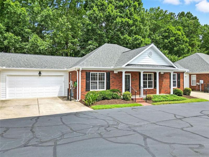 Image for property 509 COURTYARD Way, Woodstock, GA 30189
