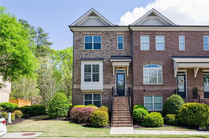 Image for property 1026 Township Square, Alpharetta, GA 30022