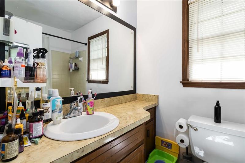 Image for property 5272 Cumberland Way, Stone Mountain, GA 30087