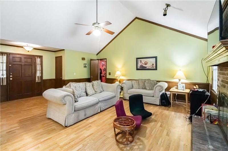 Image for property 5272 Cumberland Way, Stone Mountain, GA 30087