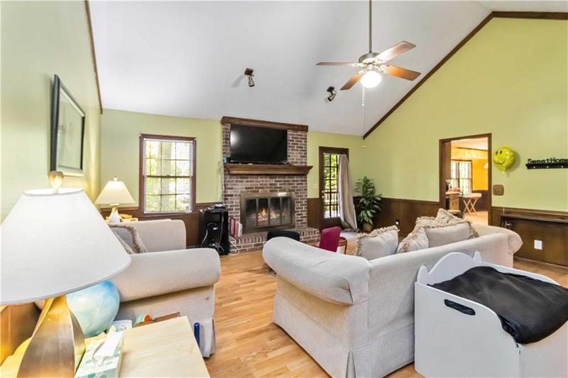 Image for property 5272 Cumberland Way, Stone Mountain, GA 30087