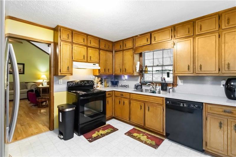 Image for property 5272 Cumberland Way, Stone Mountain, GA 30087