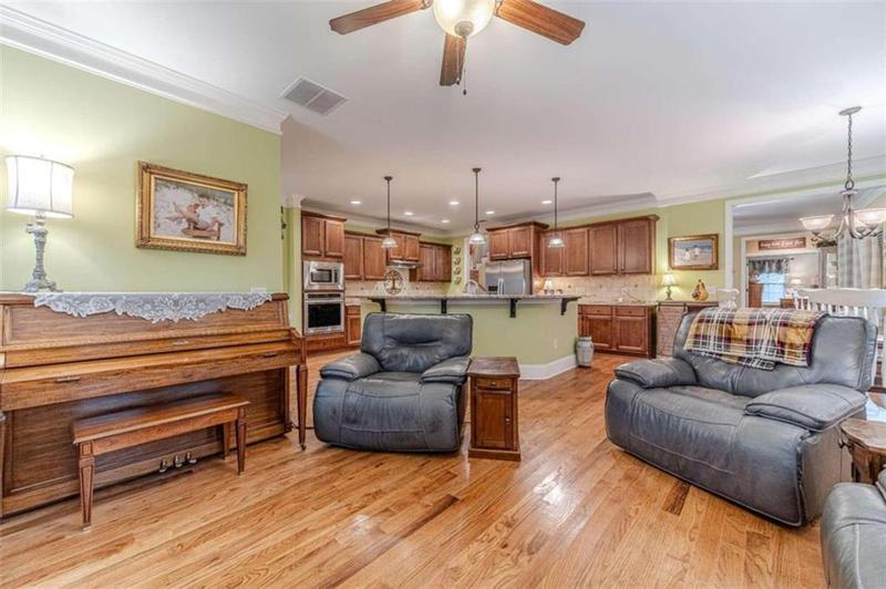 Image for property 1024 Snip Dillard Road, Monroe, GA 30656