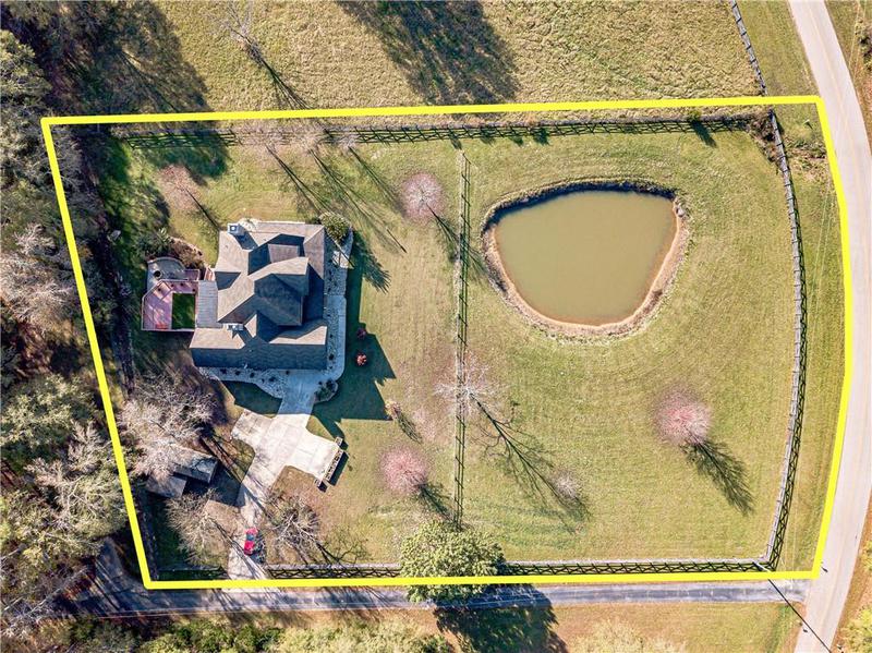Image for property 1024 Snip Dillard Road, Monroe, GA 30656