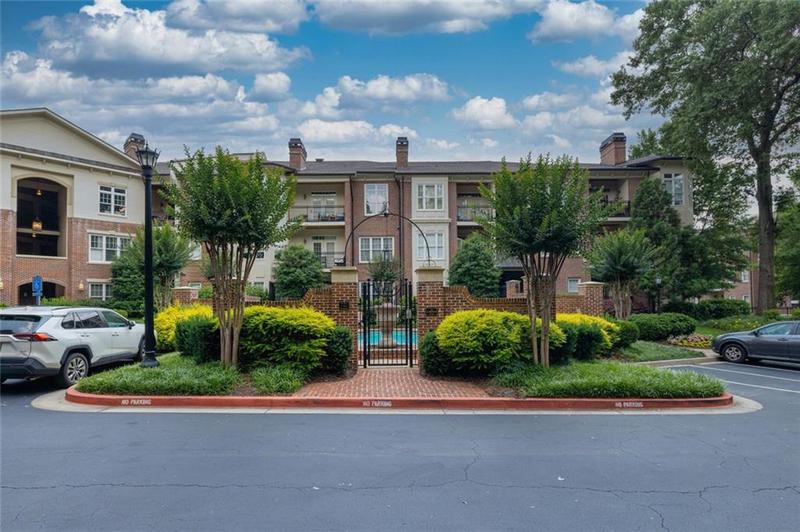 Image for property 825 Highland Lane Northeast 1313, Atlanta, GA 30306