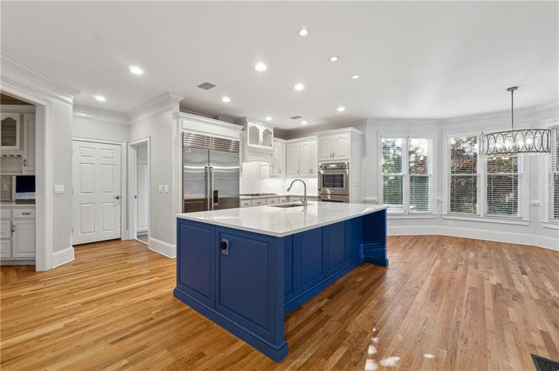 Image for property 2195 LAKE SHORE Landing, Alpharetta, GA 30005