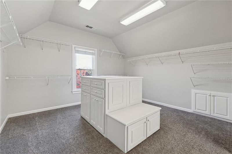 Image for property 2195 LAKE SHORE Landing, Alpharetta, GA 30005