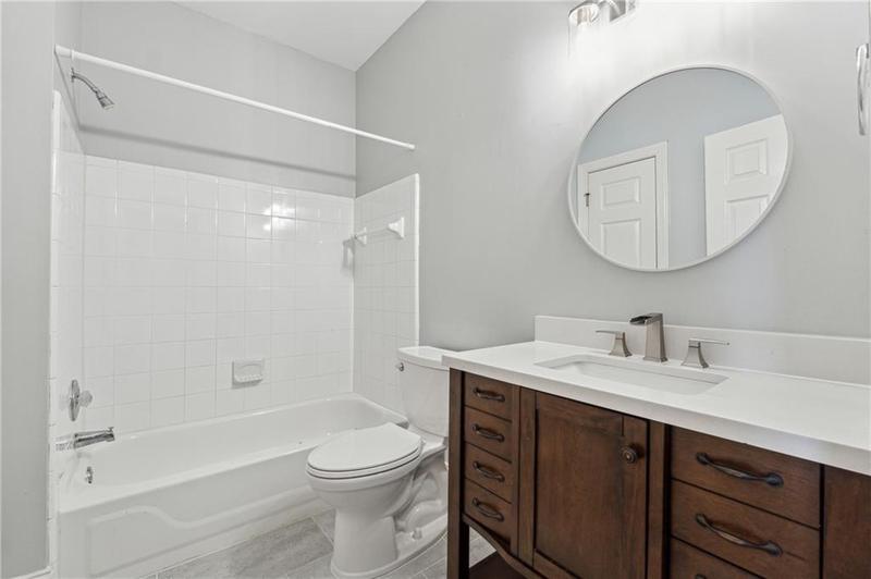 Image for property 2195 LAKE SHORE Landing, Alpharetta, GA 30005