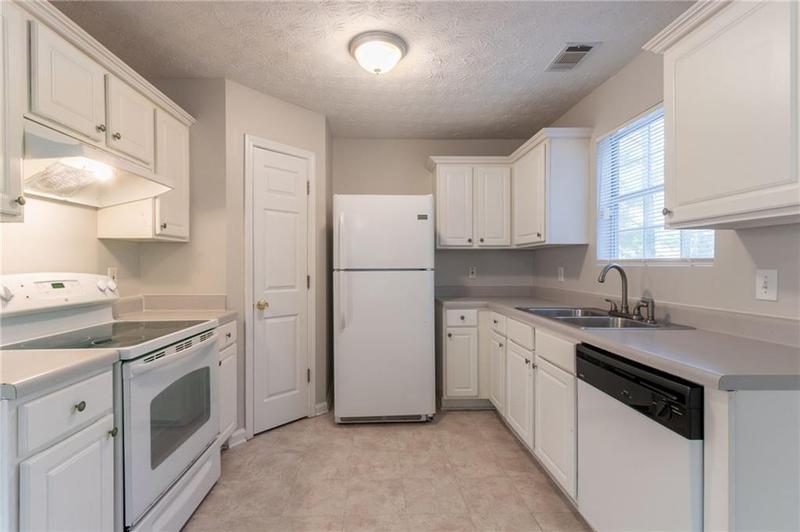 Image for property 3856 Vine Stone Drive, Lithonia, GA 30038