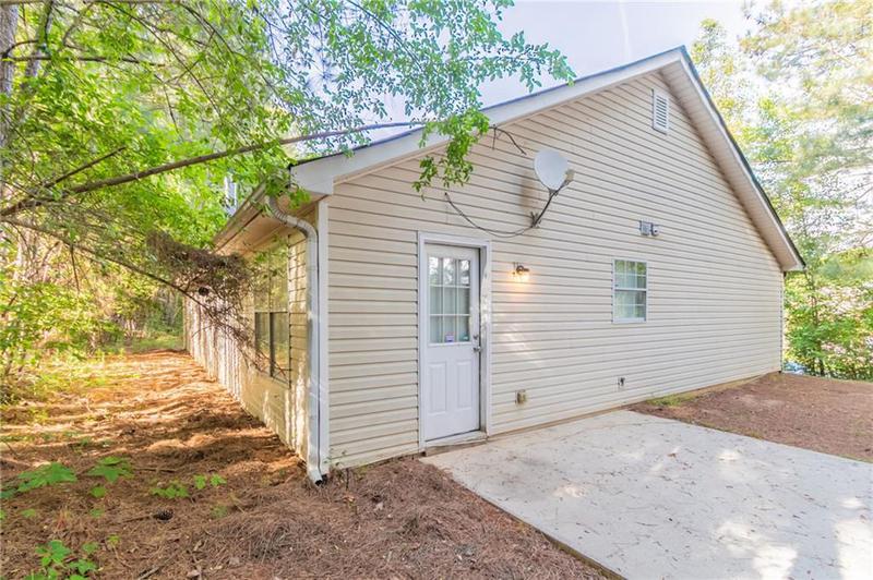 Image for property 3856 Vine Stone Drive, Lithonia, GA 30038