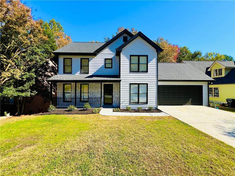 Image for property 430 Thornbush Trace, Lawrenceville, GA 30046