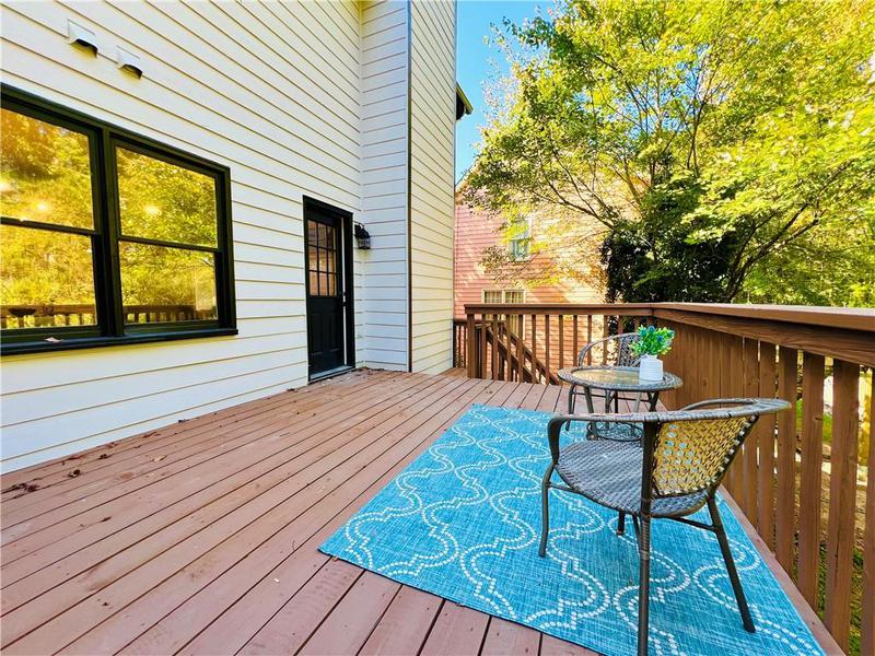 Image for property 430 Thornbush Trace, Lawrenceville, GA 30046