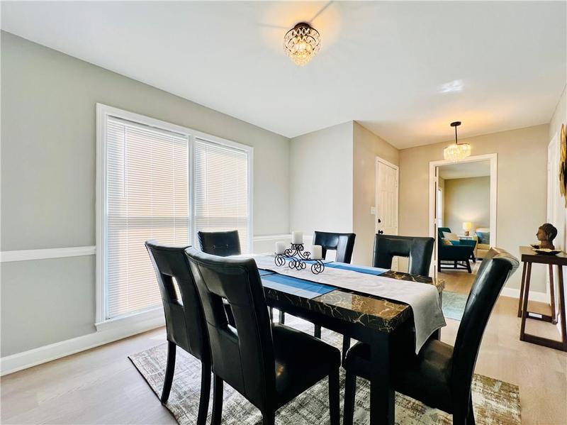 Image for property 430 Thornbush Trace, Lawrenceville, GA 30046