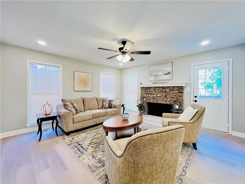 Image for property 430 Thornbush Trace, Lawrenceville, GA 30046
