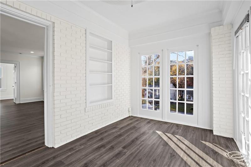 Image for property 2044 Fairhaven Circle, Atlanta, GA 30305