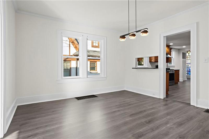 Image for property 2044 Fairhaven Circle, Atlanta, GA 30305