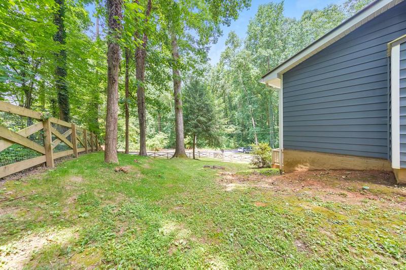 Image for property 410 Katherine Lane, Woodstock, GA 30189