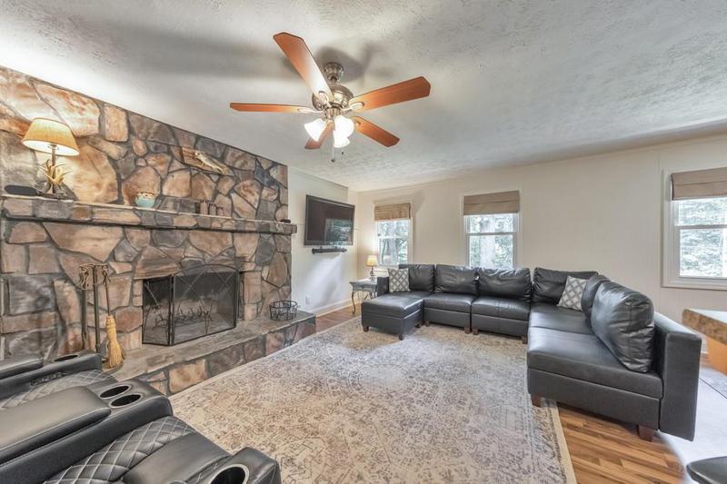 Image for property 410 Katherine Lane, Woodstock, GA 30189