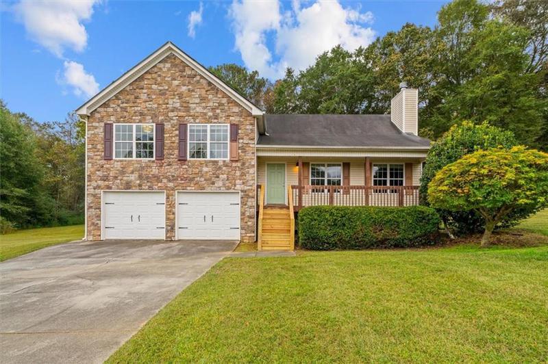 Image for property 226 Peachtree Lane, Calhoun, GA 30701