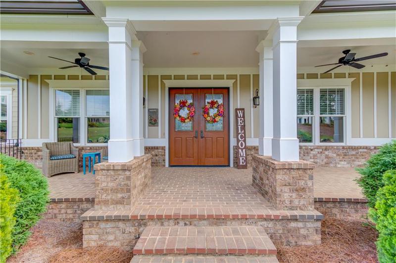 Image for property 624 Skyland Drive, Hoschton, GA 30548
