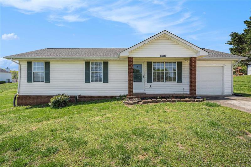 Image for property 5794 Parks Road, Cumming, GA 30041