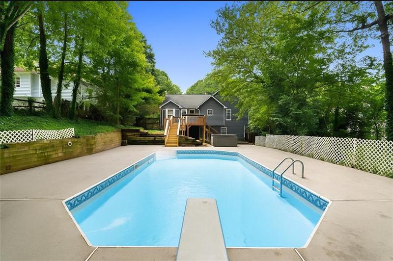 Image for property 525 Brooksdale Drive, Woodstock, GA 30189