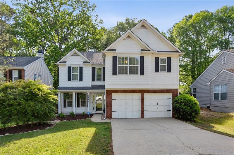 Image for property 2332 Leacroft Way, Marietta, GA 30062