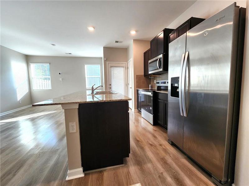 Image for property 5672 Union Pointe Drive, Union City, GA 30291