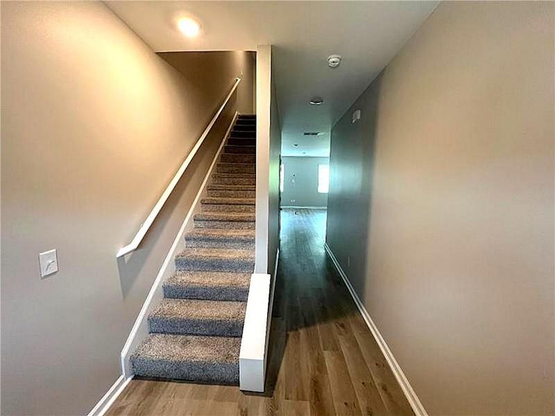 Image for property 5672 Union Pointe Drive, Union City, GA 30291