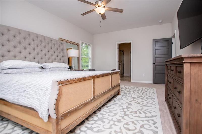 Image for property 405 Adler Point, Carrollton, GA 30117