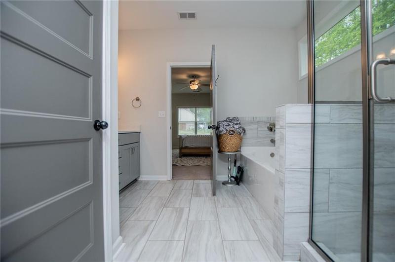 Image for property 405 Adler Point, Carrollton, GA 30117