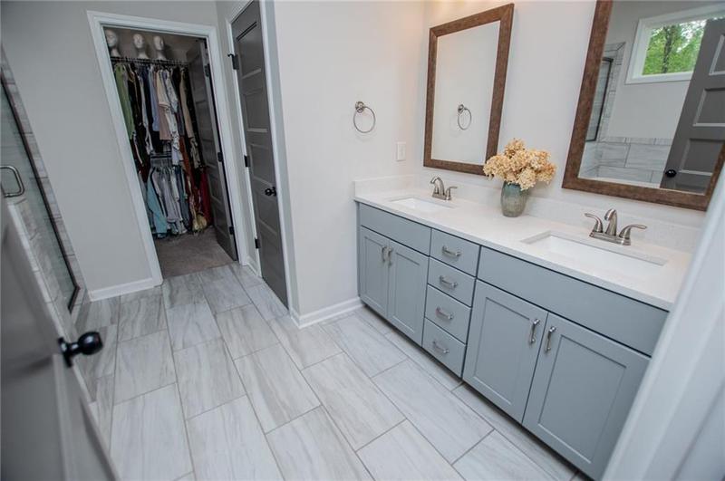 Image for property 405 Adler Point, Carrollton, GA 30117