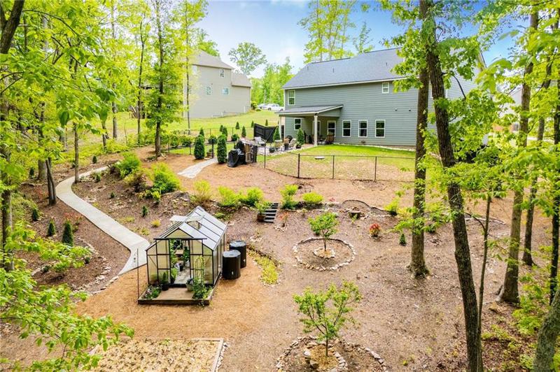 Image for property 405 Adler Point, Carrollton, GA 30117