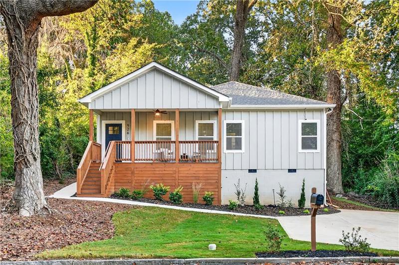 Image for property 926 Avebury Drive, East Point, GA 30344