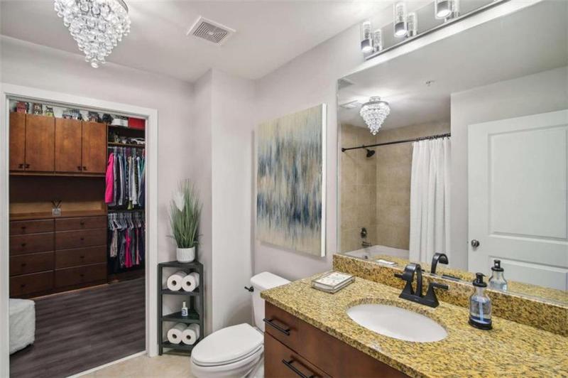 Image for property 3300 Windy Ridge Parkway 813, Atlanta, GA 30339