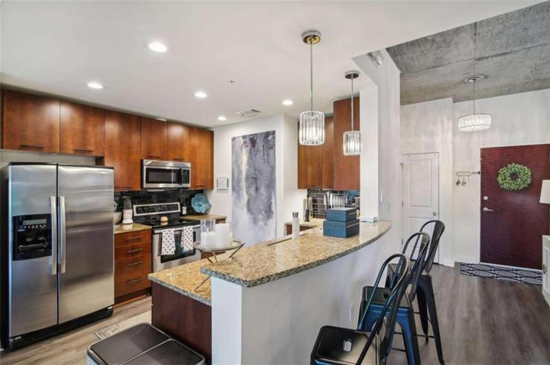 Image for property 3300 Windy Ridge Parkway 813, Atlanta, GA 30339
