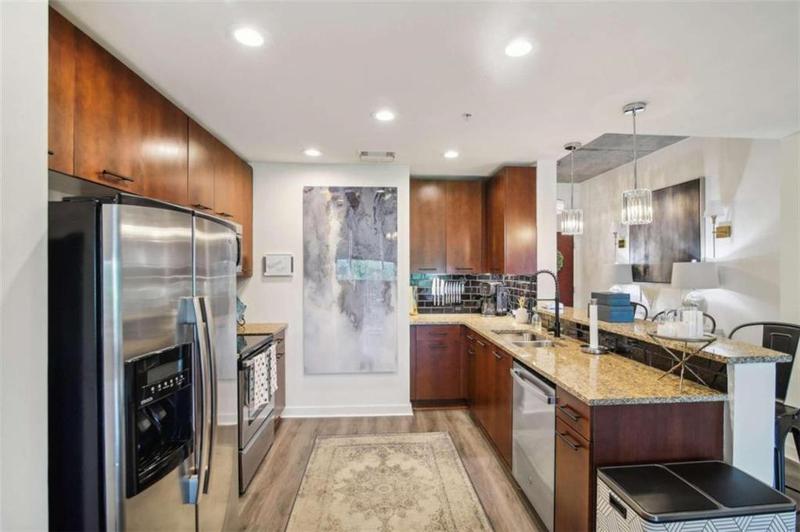 Image for property 3300 Windy Ridge Parkway 813, Atlanta, GA 30339