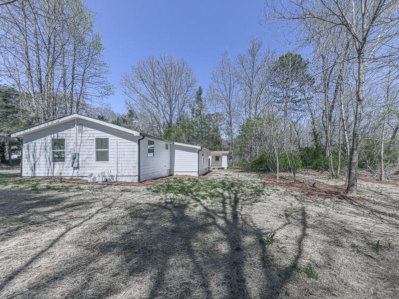 Image for property 90 Talking Rock Creek Lane, Talking Rock, GA 30175